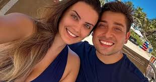 Perda! Veja a reação da namorada do piloto ao saber da queda do avião:  'Pesadelo'