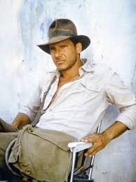 Raiders Of The Lost Ark 1981 On The Set Harrison Ford Photo Photo Allposters Com Indiana Jones Harrison Ford New Indiana Jones