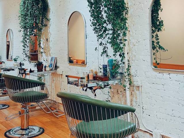 Midtown Manhattan salons merge architectural sophistication with elite, world-class artistry., AI generated