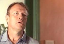 Mini Reviews (December 2004)