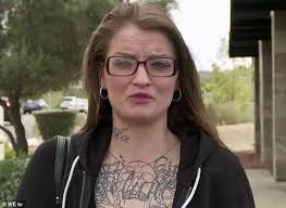 Mo Look Full 🤣😂🤦🏾‍♂️ And Derek 👀 At Her Like She Finna Eat Him Too  💪🏾😂🤣