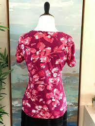 Harvest import is a wholesale ribbon company. Ric Rac Anthropologie Floral Top M Gem
