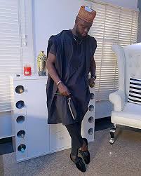 Amah bertrand shares latest agbada style with fans on instagram. Black Friday Agbada Agbada Com Yomicasual Like Comment Share African Men Fashion Mens Luxury Fashion African Traditional Wear