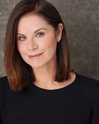 Thanks @davidmullerphotography and @ashantaartistry for the new #headshots  #newlook by @hairtherapist0618 #actress #happymonday @patinomgmt