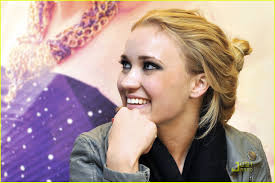 Emily Osment Makes Madrid A 'Must': Photo 392753