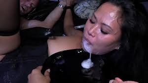 คลิปหลุด ที่เป็นข่าว นักศึกษาแพทย์ ปีสุดท้ายขย่มควย อาจารย์ก่อนเรียนจบ | xxx  porn หี ดูหนังโป๊ฟรี คลิปหลุด เย็ดกัน แอบถ่าย