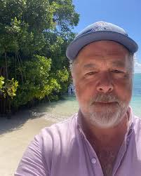 Daniel Hardman is BACK! The Suits cast is getting together