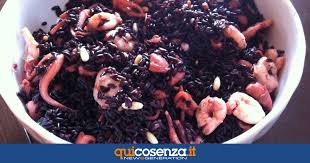Check spelling or type a new query. Insalata Di Riso Venere Con Calamari E Gamberi Quicosenza It