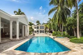En esa línea, sostiene que la cruzada no puede depender de una. Don Francisco Sells His Miami Mansion For 20 Million Archyde