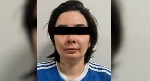 Detienen a mujer por presunto fraude con boletos de avión