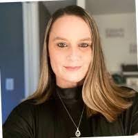 Jean Edge's Instagram, Twitter & Facebook