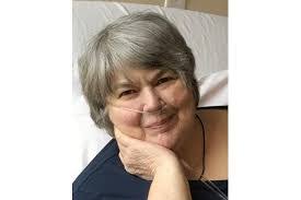 Laura Cady's Instagram, Twitter & Facebook