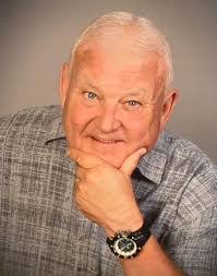 Leon Hadley's Instagram, Twitter & Facebook