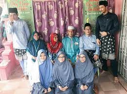 Setiawangsa, kuala lumpur keturunan : Muhammad Hafizrayyan Auf Twitter Cool Betul Family Fattah Amin Ni Tahniah Fattah Fazura Bring Her To Jannah Fattahamin