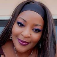 Melissa Suggs's Instagram, Twitter & Facebook