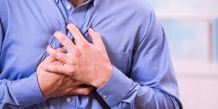 Rasa mual, mulas, atau sakit perut. 9 Makanan Yang Harus Dihindari Agar Tak Kena Penyakit Jantung Merdeka Com