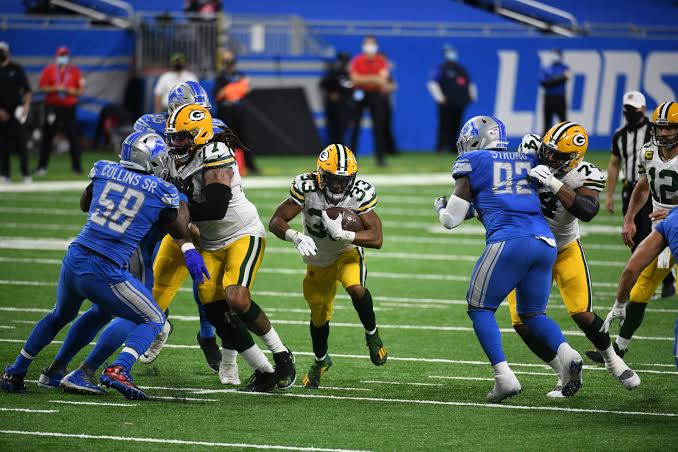 Green Bay Packers vs Detroit Lions: Week 14 game photos