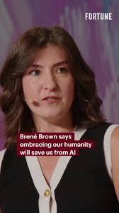 Diana Machuca's Instagram, Twitter & Facebook