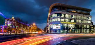 In a personal talk, we together will find. Bzv Medienhaus Baut Sein Digital Out Of Home Engagement Aus Die Zeitungen