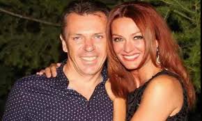 Pe scurt despre anca turcasiu: Anca Turcasiu A Divortat Cine Este De Fapt George Cristian Barbatul Cu Care A Fost Casatorita 22 De Ani Stirilernl Com