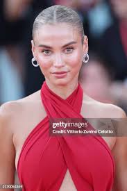 2,927 Rose Bertram Photos & High Res Pictures