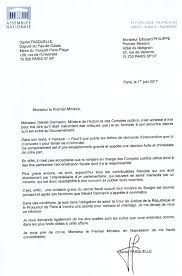 Pozrite si zoznam stránok poskytujúcich posielanie sms z internetu. O Xrhsths T Quinault Maupoil Sto Twitter Lettre De Dfasquelle A Ephilippepm Pour Se Plaindre D Un Sms De Gdarmanin Il Va Saisir La Cour De Justice De La Republique Https T Co Nq48hvjho3