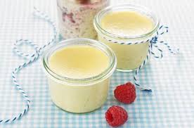 Ma Premiere Creme Glacee A La Peche Blanche Et Framboise Cuisine De Bebe Yaourt Bebe Repas Bebe Nourriture Bebe