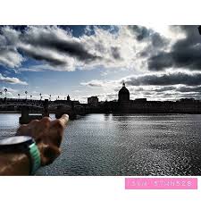 Ce Que Je Vois Quand Je Cours Au Dixieme Kilometre Runstoppable Adidasrunning Urbantrail Urbantraining Run Runner New York Skyline Skyline New York