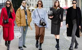 Oppure piccole e preziose, per un aperitivo con le amiche e le serate speciali. Come Vestirsi A Dicembre 5 Look Tra Autunno E Inverno Io Donna