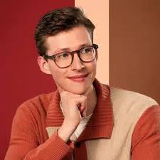 Too young to be an entrepreneur? Here are 15 superstar entrepreneurs who  started below 30