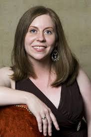 Julianne Kirk's Instagram, Twitter & Facebook