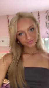 Terri Mullen's Instagram, Twitter & Facebook