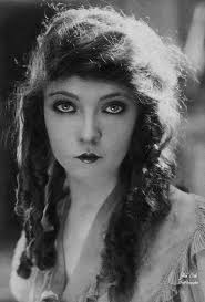 Lillian Gish by James Abbe, 1921.