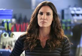 December 2, 1983, boston) is a portuguese actress. Navy Cis L A Bild Daniela Ruah 215 Von 1125 Filmstarts De