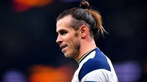 Gareth bale ретвитнул(а) ellevens esports. Tottenham Hotspur Gareth Bale Liebaugelt Offenbar Mit Ruckkehr Zu Real Madrid Goal Com