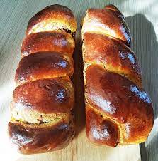 Un blog cu retete culinare, retete simple si la indemana oricui, retete rapide, retete usoare, torturi si prajituri. Pin On Cozonac Pasca