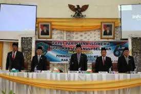 Produk tersebut ada di pasaran dalam bentuk rokok kretek klobot (skl), rokok kretek linting tangan (skt). Gaji Dprd Tapsel Terkendala Sk Bupati Pelita Batak Online