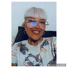 Recién decolorada y matizada 😍,el blanco ya vive en mi 😜 #peloblanco  #shorthair #pelocorto