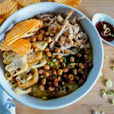 Cocok sebagai menu sarapan, maupun saat butuh menghangatkan perut di malam hari. Bubur Ayam Recipe Indonesian Rice Porridge With Chicken So Yummy Recipes