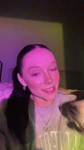 cheek kisses are her fav 😂 #fyp #foryourpage #foryoupage #foryou #husky