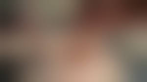 POV] ヌーディストビーチでオナニーを楽しむ美巨乳白人お姉さん - RedTube