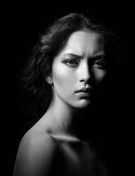 мужской студийный портрет