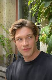 Scopri 240 ❤️‍ Ruby James ❤️‍ e idee su attori