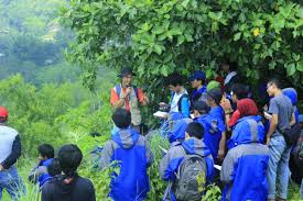 Berikut adalah contoh kerja kursus geografi pt3 sistem pengangkutan yang dapat dijadikan panduan dan rujukan kepada pelajar semua menyiapkan kerja kursus / folio geografi pt3 2016. Diii Pjsig Ugm Sekolah Vokasi Ugm