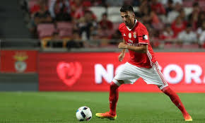 When samaris arrived at benfica, on august 22nd, 2014, the greece international had recently won the greek league title and had made his best season playing for olympiacos. Sunderland Transfer News Black Cats Target Benfica Midfielder Andreas Samaris Talksport