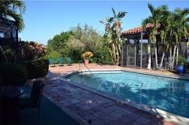 Tiger will be opening his flagship restaurant there. Burt Reynolds Lowers Fl Home Price American Luxury