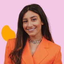 Samantha Costanza's Instagram, Twitter & Facebook