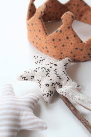 Diy Baguettes Magiques En 2020 Avec Images Projets De Couture Debutants Projets De Couture Jouets En Tissu