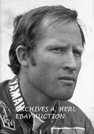 Yamaha 500 Grand Prix & King Kenny Roberts 1983 portrait motorcycle racing  photo