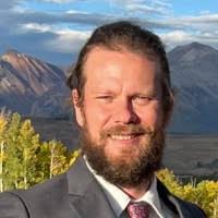 Erik Saari's Instagram, Twitter & Facebook